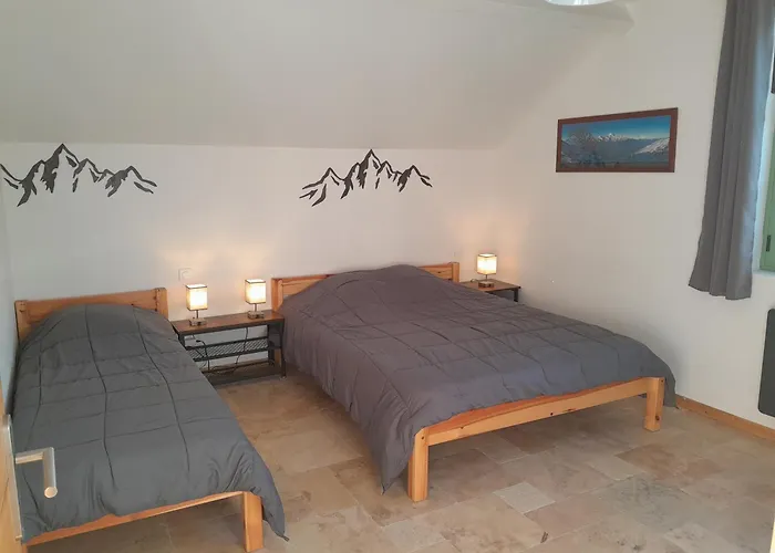 grange rénovée en gîte/maison/chalet