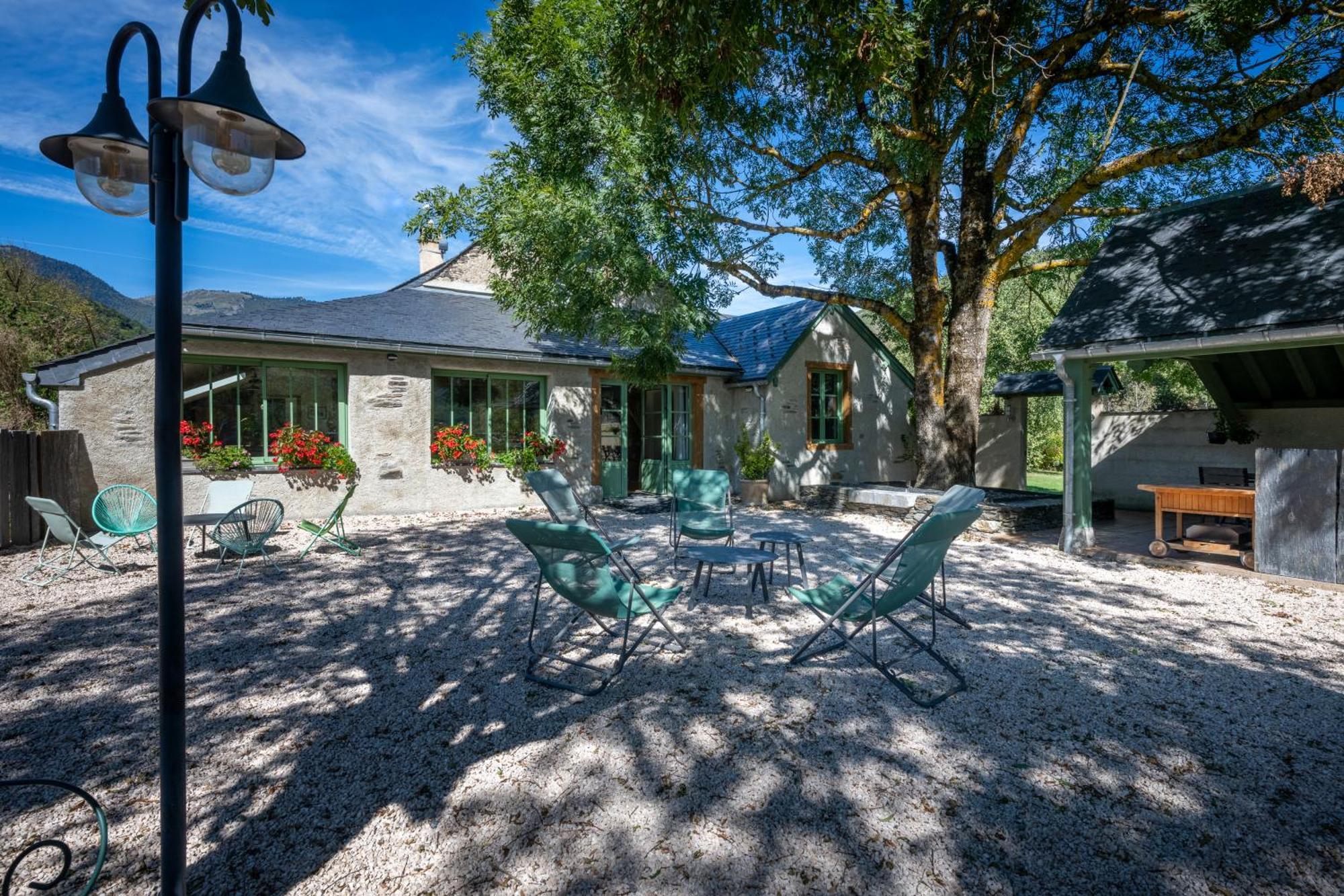 Grange Rénovée En Gîte/maison/chalet * Arreau